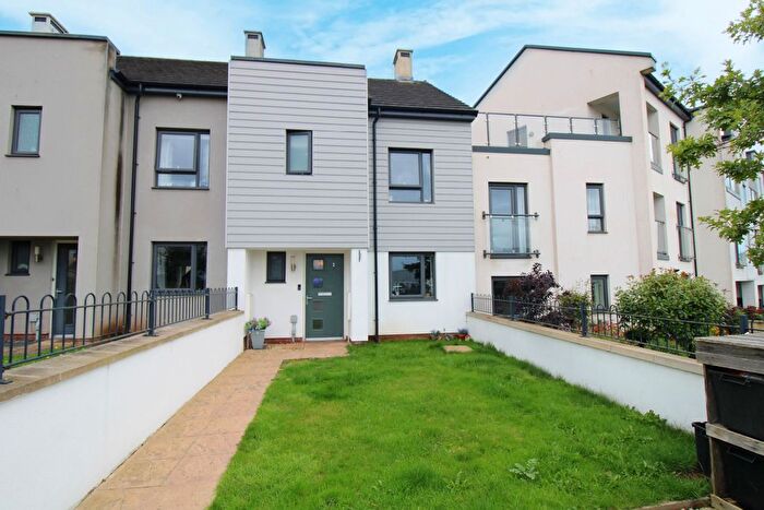 3 Bedroom Terraced House For Sale In Great Tree View, Paignton, TQ4