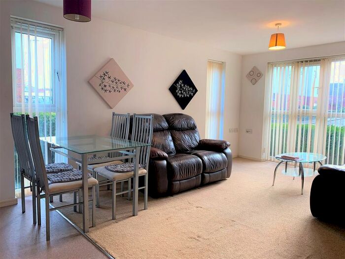 2 Bedroom Flat To Rent In Alban Street, Broughton, Salford, M7