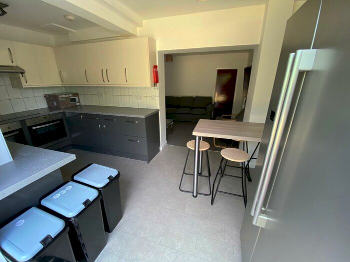 2 Bedroom End Of Terrace House To Rent In Broad Oak Road, Canterbury, CT2