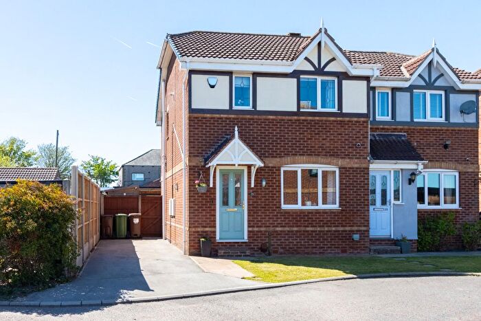 3 Bedroom Semi-Detached House For Sale In Springvale Close, Sharlston Common, WF4