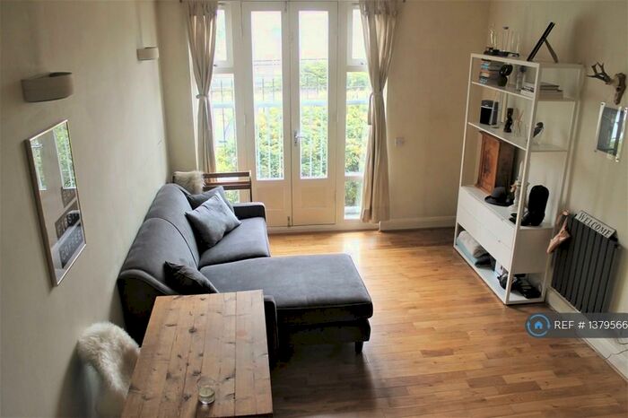 1 Bedroom Flat To Rent In Fairfield Road, London, E3