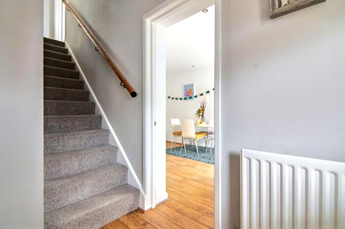 4 Bedroom Detached House For Sale In Appledore Drive, Coventry, CV5