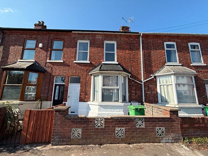 2 Bedroom House To Rent In Nottingham Road, Nottingham, NG6