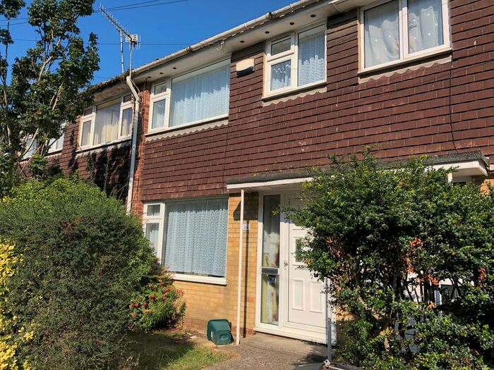3 Bedroom Terraced House To Rent In Bayford Road, Littlehampton, BN17