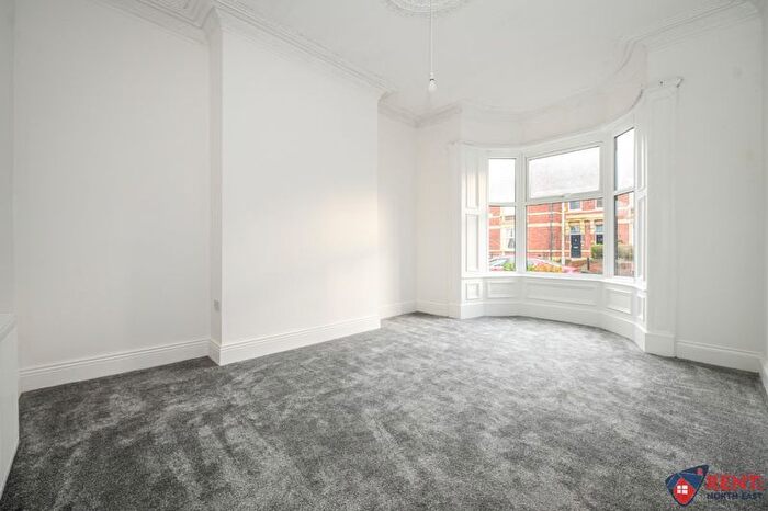 2 Bedroom Flat To Rent In Mowbray Road, South Shields, NE33