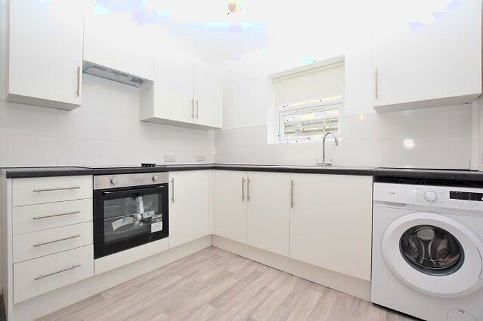 1 Bedroom Apartment To Rent In Tollgate Court, Sheffield, S3