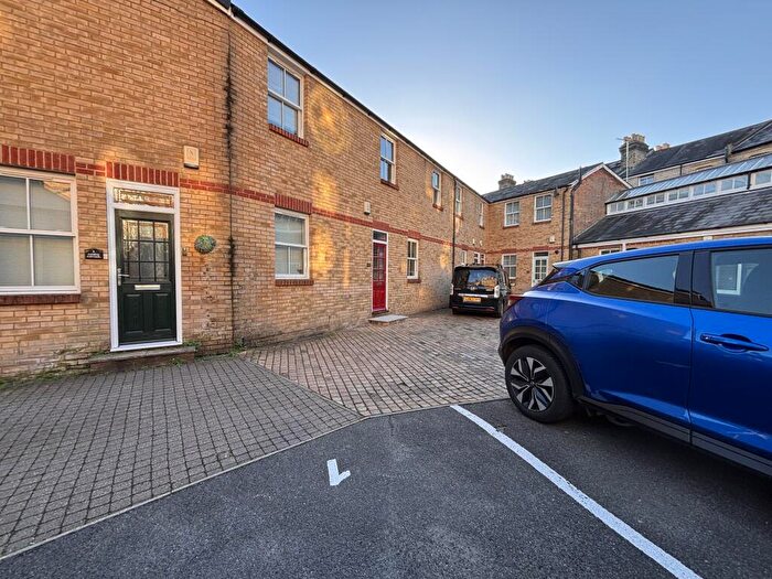 2 Bedroom House To Rent In Seamoor Road, Bournemouth, BH4