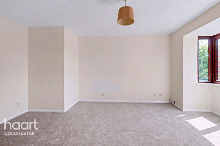 2 Bedroom Apartment To Rent In Brinkley Place, Colchester, CO4