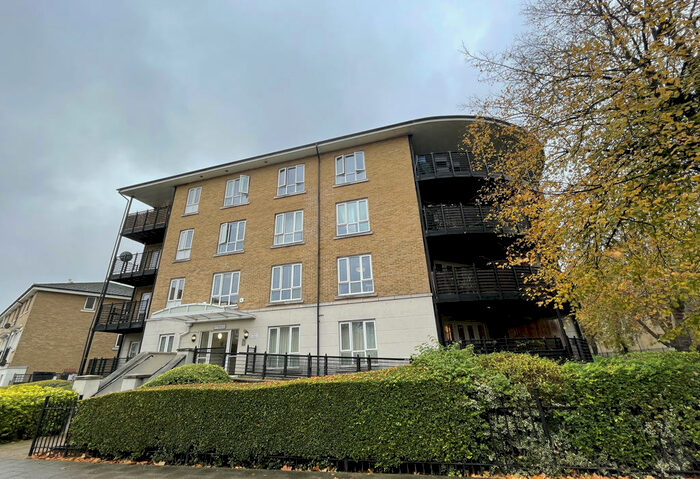 2 Bedroom Apartment To Rent In St. Georges Way, London, SE15