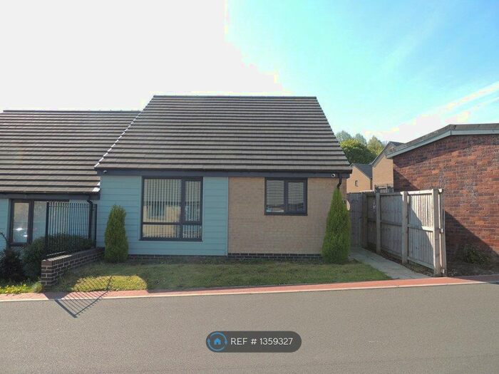 2 Bedroom Bungalow To Rent In Rocksand Drive, Edlington, Doncaster, DN12