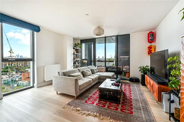 3 Bedroom Flat For Sale In Barley Lane, Malt House, E15