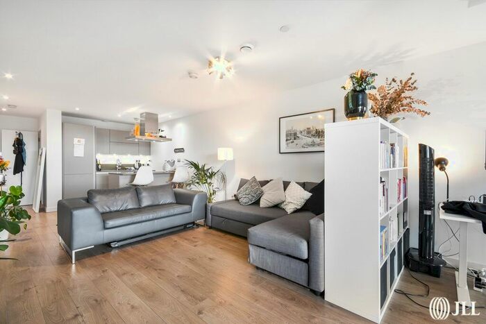 1 Bedroom Flat To Rent In Azure Building, Stratford, E15