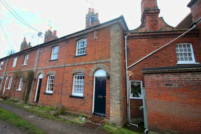 2 Bedroom Semi-Detached House To Rent In Albert Place, Coggeshall, CO6