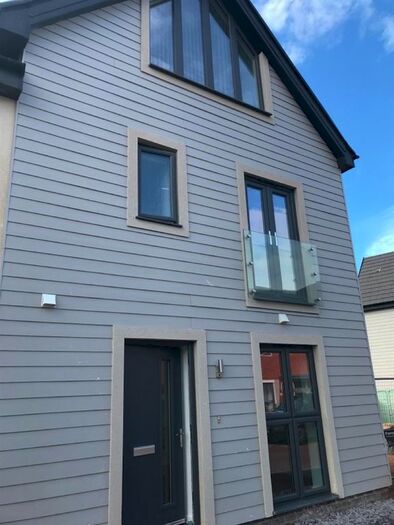 4 Bedroom Semi-Detached House To Rent In Whittle Way, Brockworth, Gloucester, GL3