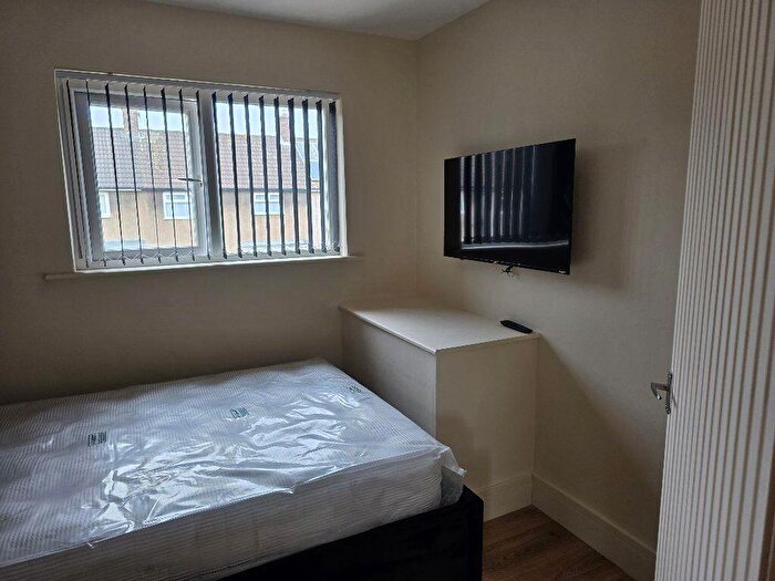 3 Bedroom Apartment To Rent In Colton Road, Liverpool, L25