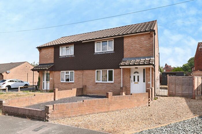 2 Bedroom Semi-Detached House For Sale In Hudson Road, Salisbury, SP1