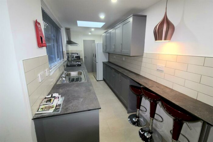 5 Bedroom Terraced House To Rent In Oxford Street, Coventry, CV1