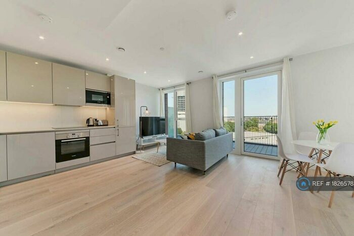 1 Bedroom Flat To Rent In Heygate Street, London, SE17