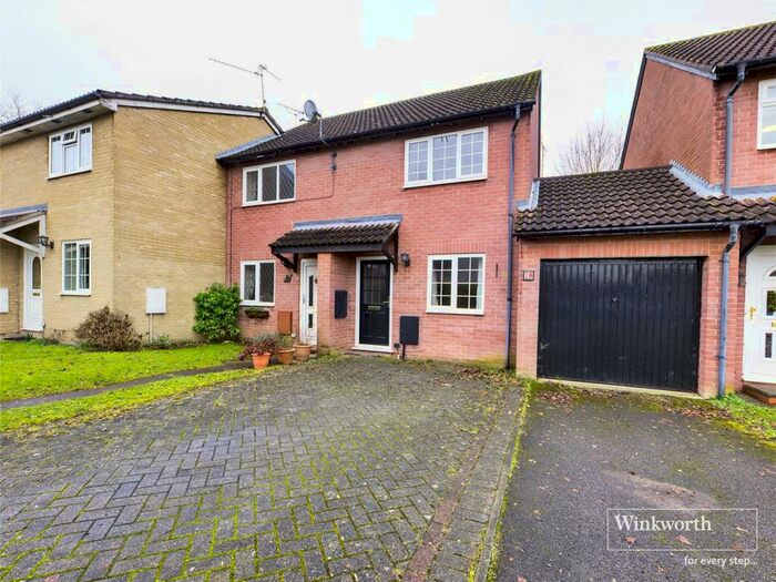 2 Bedroom Terraced House To Rent In Blackbird Close, Burghfield Common, Reading, Berkshire, RG7