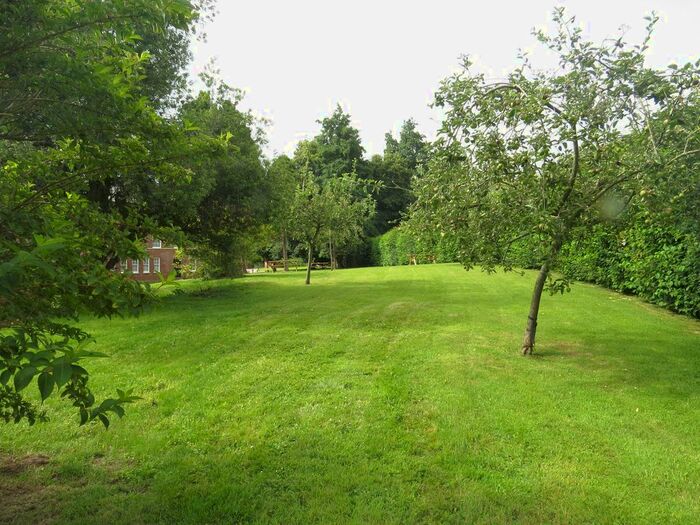 1 Bedroom Flat To Rent In Rougemont Court, Farm House Rise, Exminster, Exeter, EX6