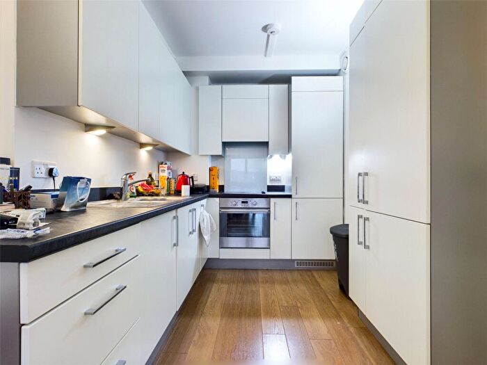 1 Bedroom Apartment To Rent In Brighton Belle, Brighton, BN1