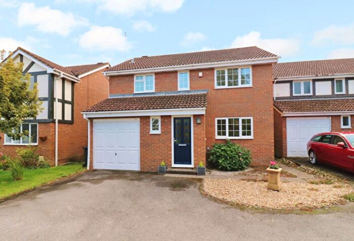 4 Bedroom Detached House For Sale In Missenden Acres, Hedge End, SO30