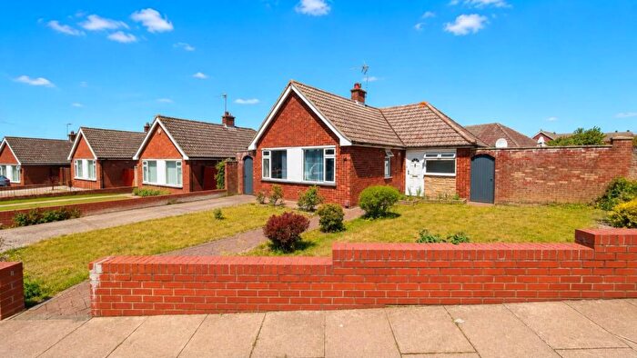 2 Bedroom Detached Bungalow For Sale In Dryden Road, Ipswich, IP1