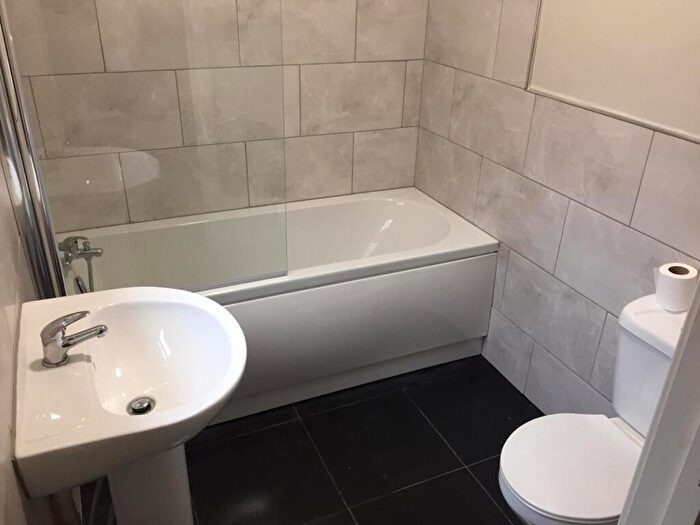 3 Bedroom Terraced House For Sale In Farnham Road, Handsworth, Birmingham, B21