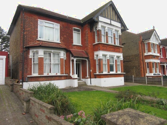 Studio To Rent In Falmouth Avenue, London, E4