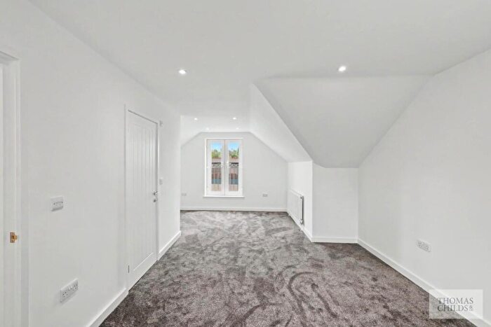 2 Bedroom Maisonette To Rent In High Street, Stanstead Abbots, SG12