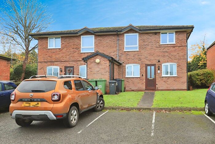 2 Bedroom Flat For Sale In Baxter Gardens, Kidderminster, Worcestershire, DY10