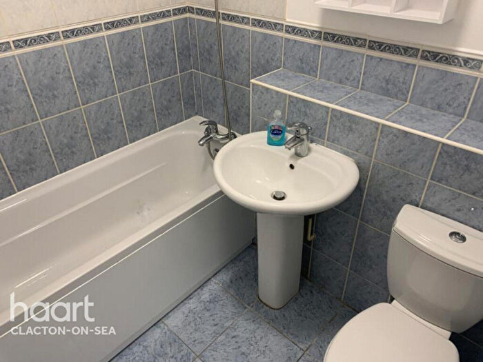 2 Bedroom Apartment To Rent In Carnarvon Road, Clacton-on-sea, CO15