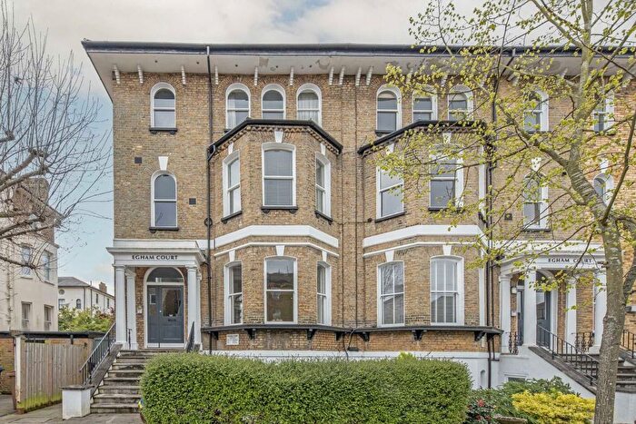 3 Bedroom Flat To Rent In Grove Road, Surbiton, KT6