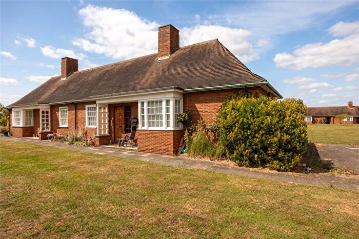 1 Bedroom Bungalow For Sale In Sir Malcolm Stewart Homes, Stewartby, Bedfordshire, MK43