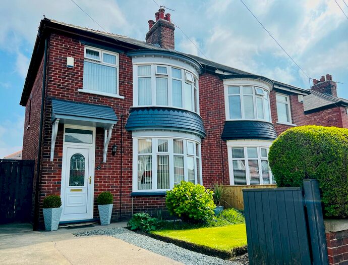 Houses for sale & to rent in TS1 3DW, Clarendon Road, Middlehaven