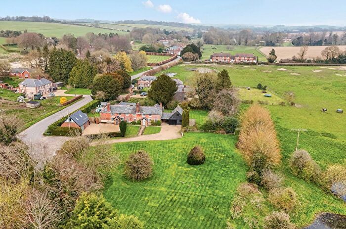 4 Bedroom Detached House For Sale In Brown Candover, Alresford, Hampshire, SO24