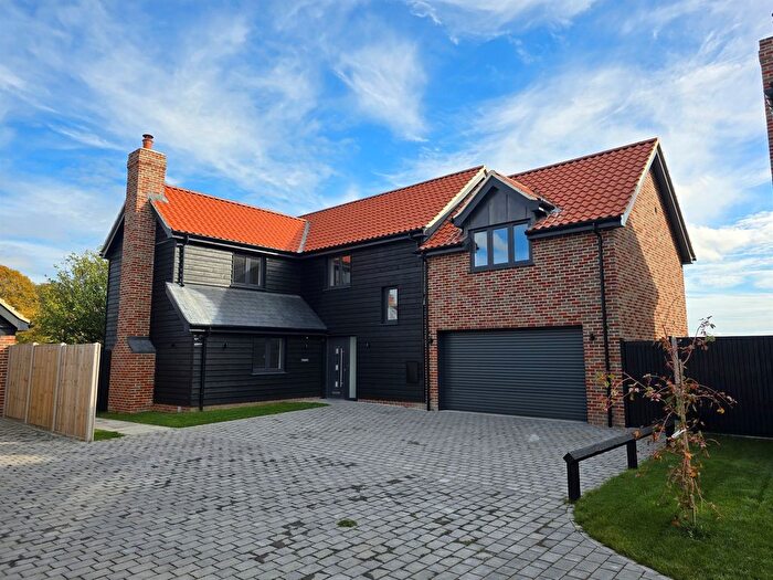 4 Bedroom Detached House For Sale In Alia Way, North Lopham, Diss, IP22
