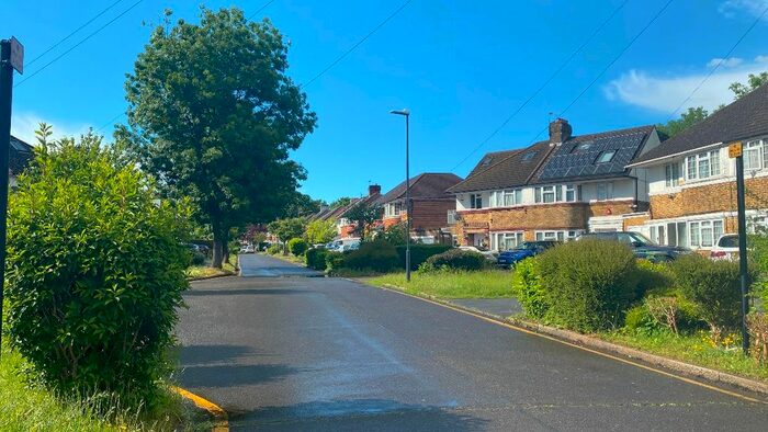 5 Bedroom Flat To Rent In Cheyneys Avenue, Canons Park, Edgware, HA8