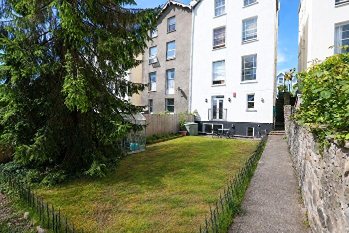 2 Bedroom Flat For Sale In Hampton Park, Redland, Bristol, BS6