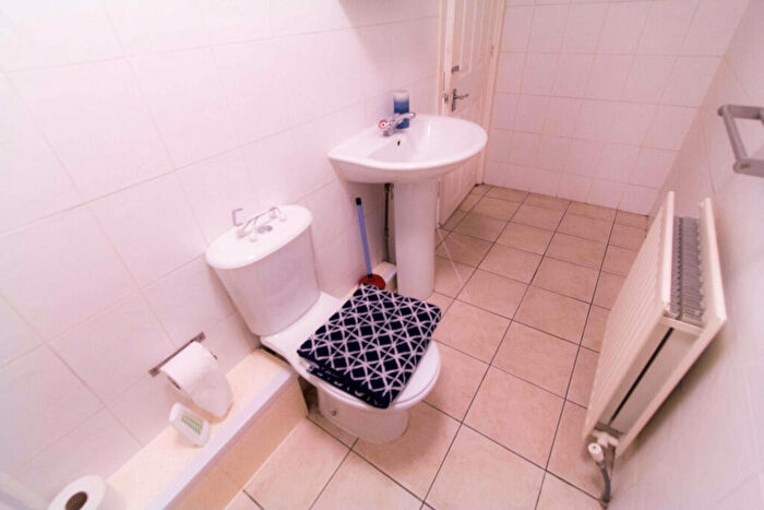 1 Bedroom House To Rent In Spring Road, Leeds, LS6