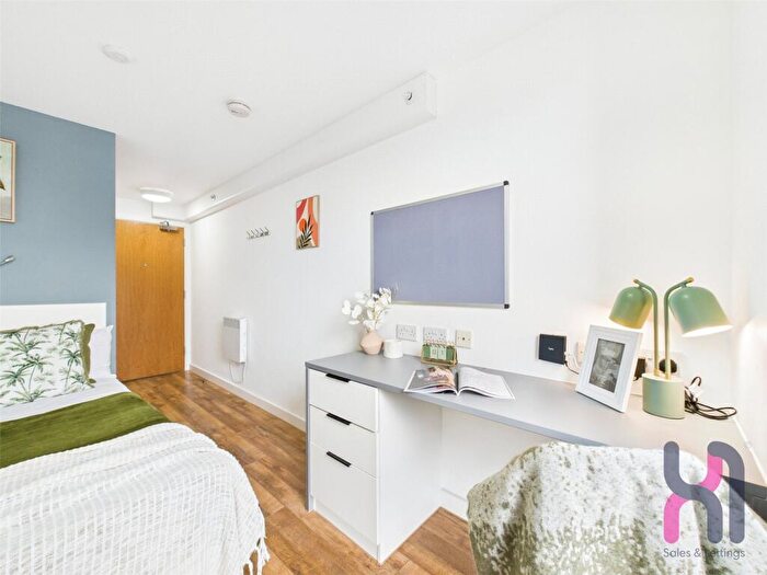 4 Bedroom Property To Rent In B The Platform, Hotham Street, Liverpool, L3