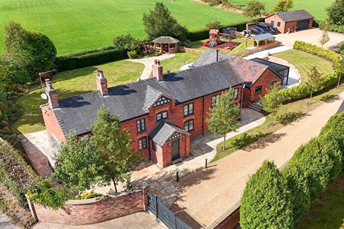 4 Bedroom Detached House For Sale In Childs Lane, Brownlow, Congleton, CW12