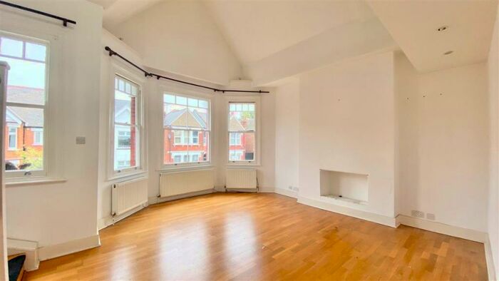 2 Bedroom Apartment To Rent In Olive Road, London, NW2