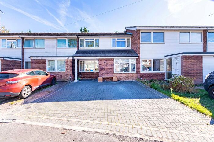 4 Bedroom Terraced House For Sale In Forlease Drive, Maidenhead, SL6