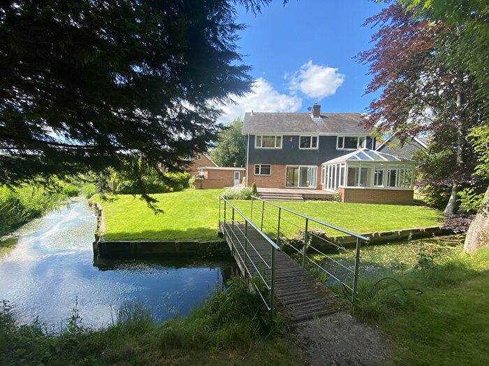 4 Bedroom Detached House For Sale In Stockbridge, Test Valley, Hampshire, SO20