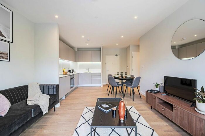 1 Bedroom Flat To Rent In Windlass Apartments, Tottenham Hale, Tottenham, London, N17