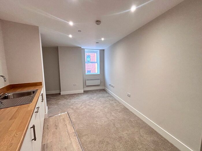 1 Bedroom Flat To Rent In George Street, Hull, HU1