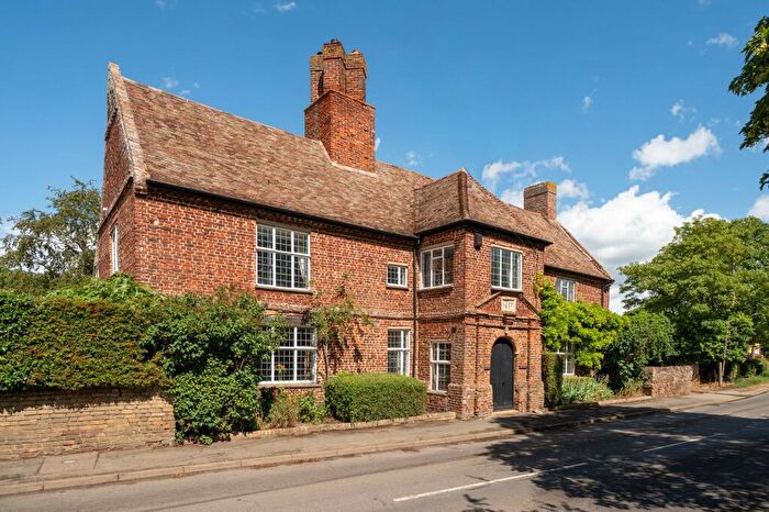 5 Bedroom Detached House For Sale In - Hillrow, Haddenham, CB6