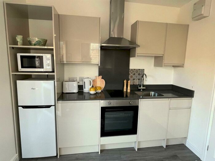 1 Bedroom Private Hall To Rent In Ullswater Road, Lancaster, LA1