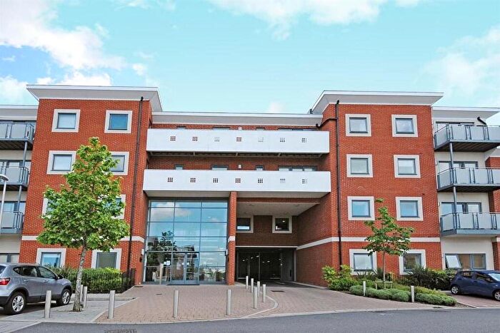 1 Bedroom Apartment To Rent In , Rushley Way, Reading, RG2